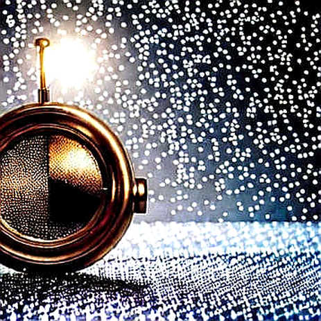XRP’s 13-Year Streak: The Macro Liquidity Story That Markets Keep Misreading